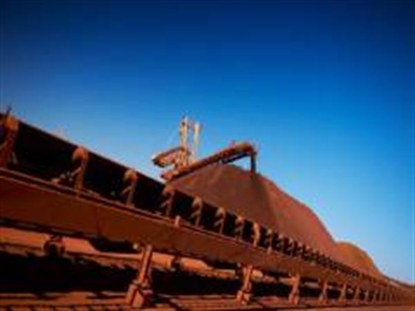 چین: جو منفی بازار سنگ آهن را ارزان تر کرد